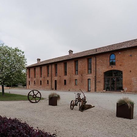 Agriturismo Mascudiera Fiorenzuola d'Arda Ngoại thất bức ảnh