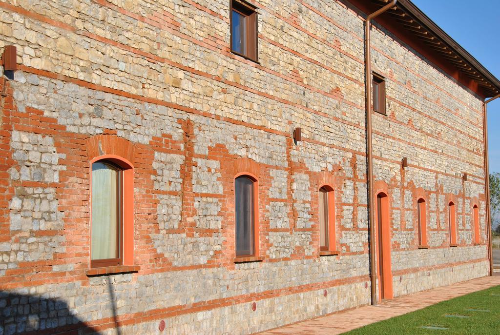 Agriturismo Mascudiera Fiorenzuola d'Arda Ngoại thất bức ảnh